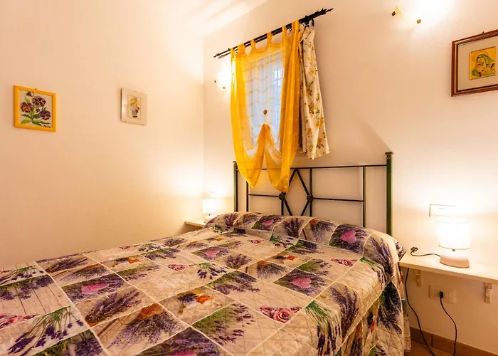 Rose By Interhome Apartmán Civezza