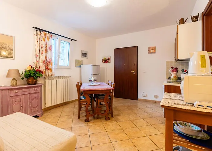 Apartmán Rose By Interhome Civezza